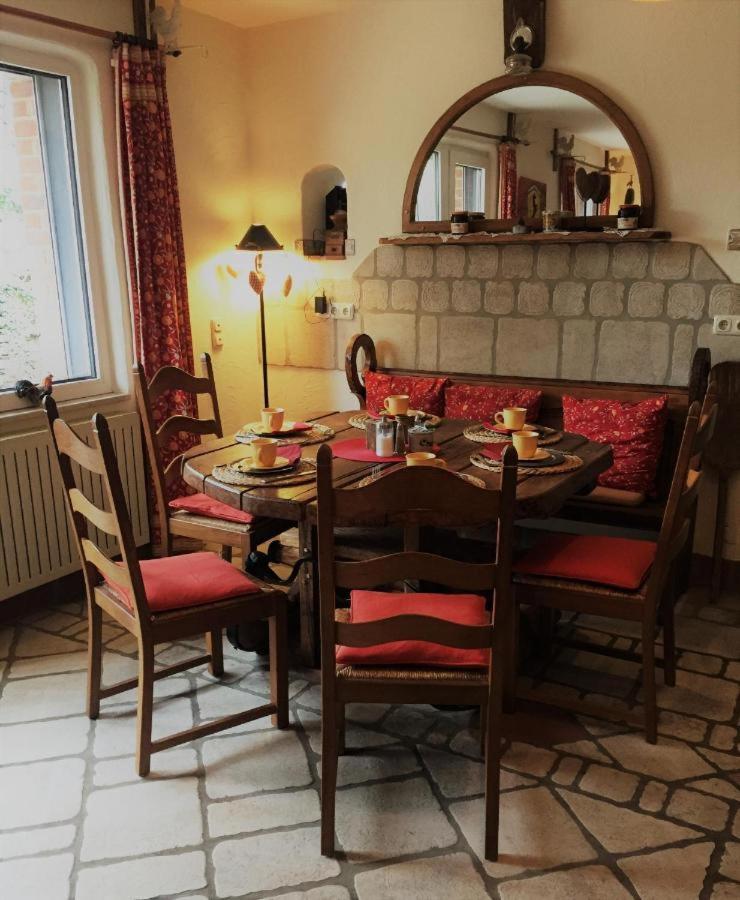 Domizil Hotel Dueren "Kastanienhof" Экстерьер фото