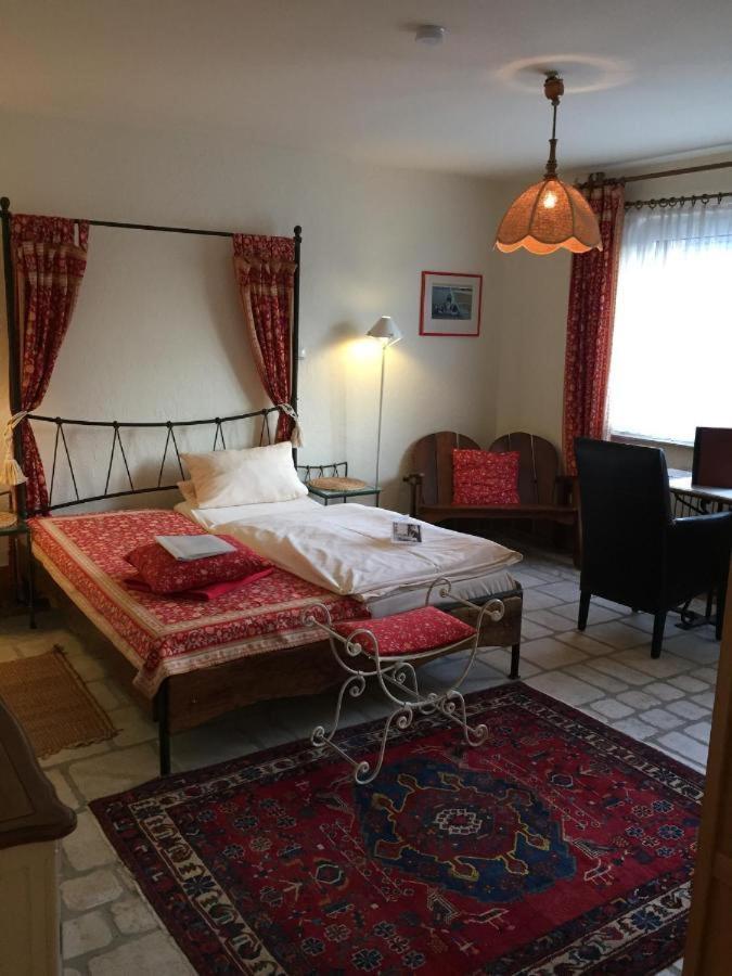 Domizil Hotel Dueren "Kastanienhof" Номер фото